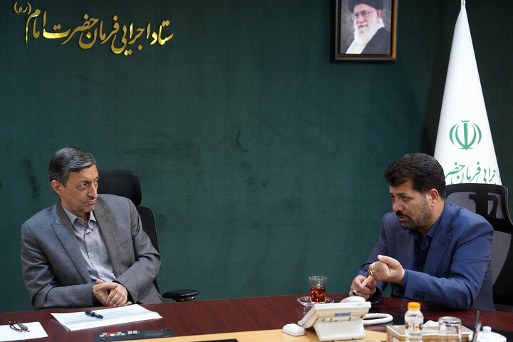 دیدار حمیدرضا عزیزی فارسانی نماینده مردم اردل، فارسان، کوهرنگ و کیار در مجلس شورای اسلامی با رئیس ستاد اجرایی فرمان امام