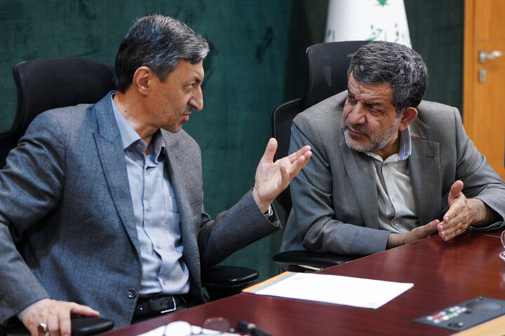 دیدار رضا تقی‌پور نماینده مردم تهران، ری، شمیرانات، اسلامشهر و پردیس در مجلس شورای اسلامی با رئیس ستاد اجرایی فرمان امام