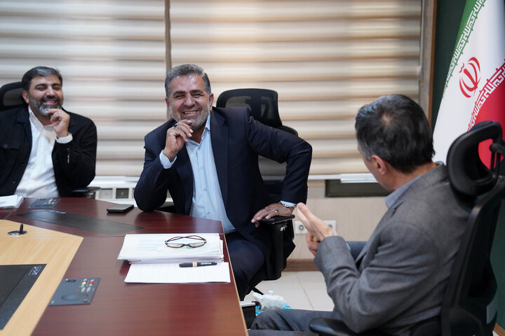 دیدار علی بابایی کارنامی نماینده مردم ساری و میاندورود در مجلس شورای اسلامی با رئیس ستاد اجرایی فرمان امام