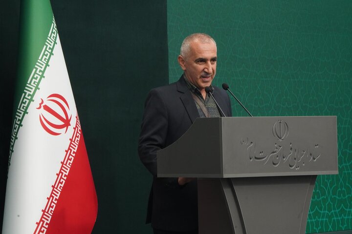 گزارش تصویری /نشست صمیمی سید پرویز فتاح، رئیس ستاد اجرایی فرمان امام با نمایندگان گروه‌های کارگری ستاد اجرایی فرمان امام