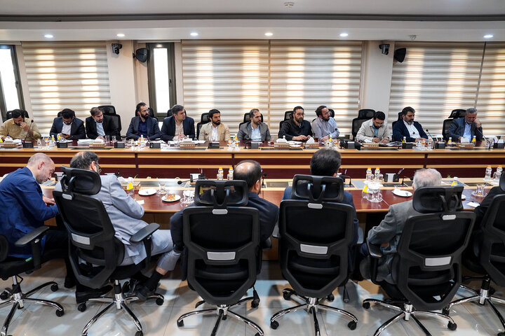 جلسه شورای هماهنگی اربعین ۱۴۰۴ در ستاد اجرایی فرمان امام