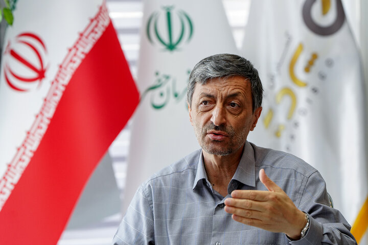 بررسی وضعیت طرح‌های کشاورزی و دامپروری ستاد در بازدید فتاح از شرکت گسترش توسعه‌گری پردیس