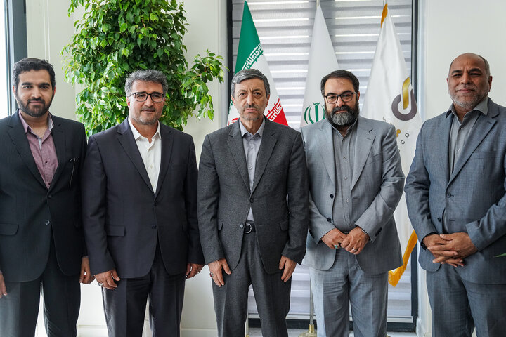 بررسی وضعیت طرح‌های کشاورزی و دامپروری ستاد در بازدید فتاح از شرکت گسترش توسعه‌گری پردیس