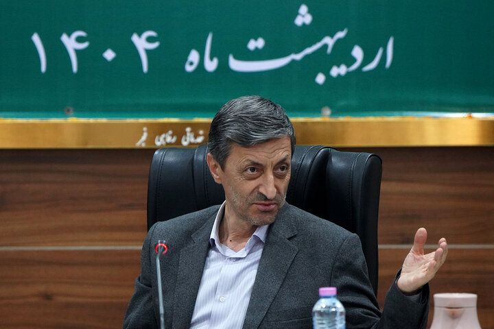 نشست سید پرویز فتاح رئیس ستاد اجرایی فرمان امام با مدیران ستاد مستقر در استان خوزستان