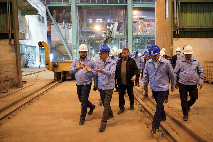 بازدید سید پرویز فتاح رئیس ستاد اجرایی فرمان امام از کارخانه فولاد جهان‌آٰرا اروند خرمشهر