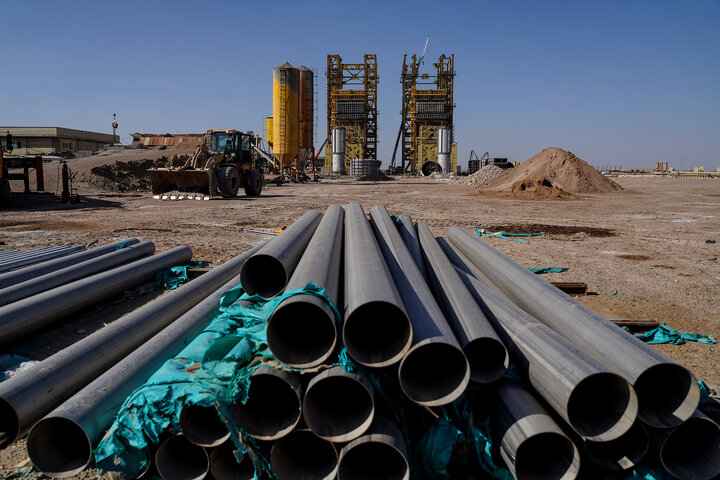 بازدید سید پرویز فتاح رئیس ستاد اجرایی فرمان امام از پروژه‌ کاغذ سبز خوزستان
