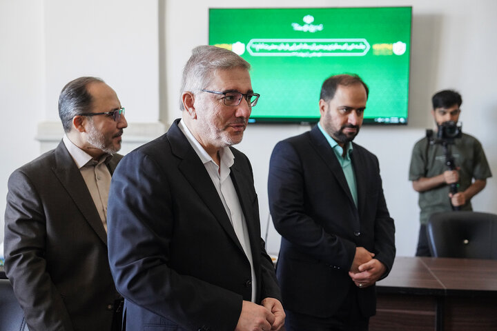 جلسه شورای معاونین و مدیران ستاد اجرایی فرمان امام در حرم امام رضا(ع)