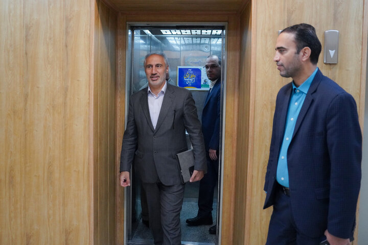 دیدار رئیس سازمان برنامه و بودجه کشور با رئیس ستاد اجرایی فرمان امام