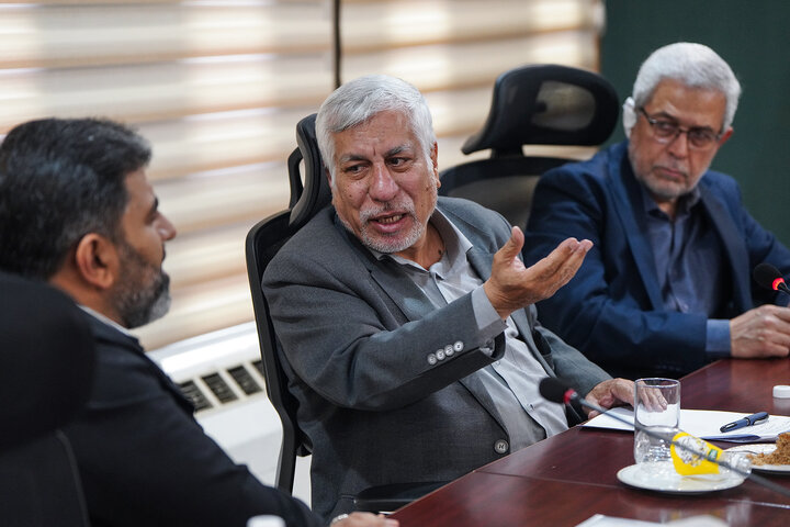 ديدار رئيس ستاد توسعه و بازسازى عتبات عاليات با فتاح