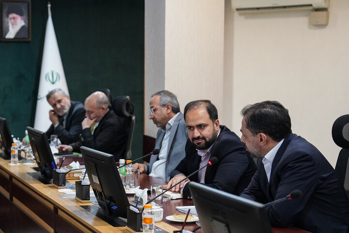 مجمع عمومی عادی ساليانه گروه توسعه صنعت و معدن تدبیر