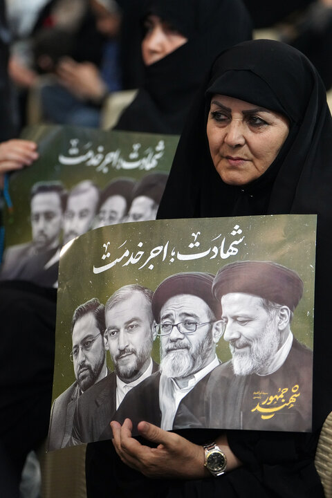 سخنرانی رئیس ستاد اجرایی فرمان امام در مراسم گرامیداشت شهدای خدمت در زنجان 