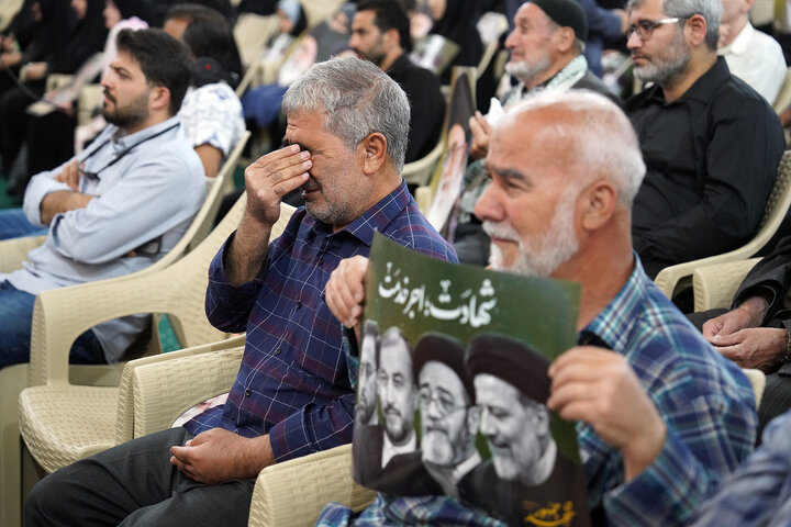 سخنرانی رئیس ستاد اجرایی فرمان امام در مراسم گرامیداشت شهدای خدمت در زنجان 