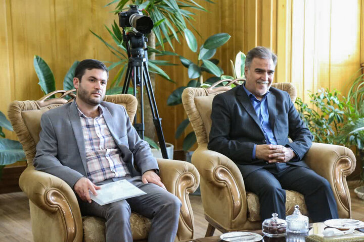 یحیی سلیمانی سرپرست و اسماعیل نوری معاون اجتماعی اداره کل ستاد اجرایی فرمان امام استان زنجان