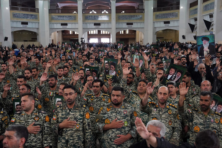 حضور رئیس ستاد اجرایی فرمان امام در مراسم گرامیداشت شهدای خدمت در تبریز