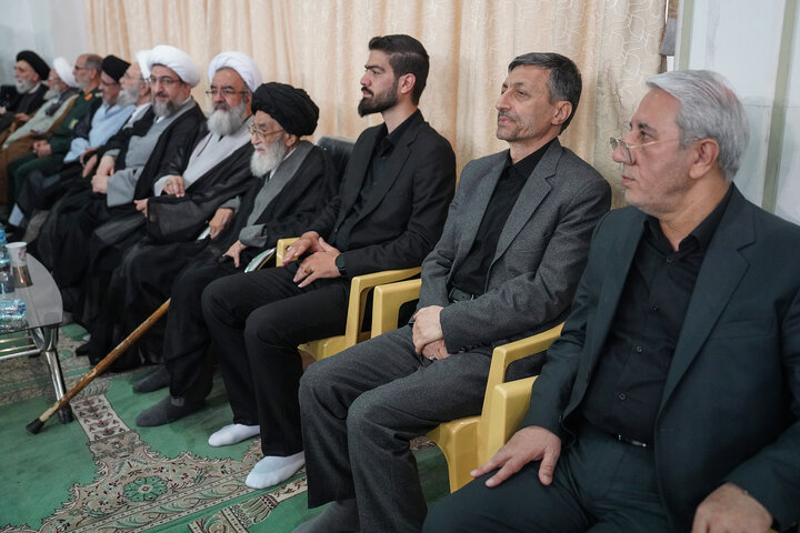 حضور رئیس ستاد اجرایی فرمان امام در مراسم گرامیداشت شهدای خدمت در تبریز