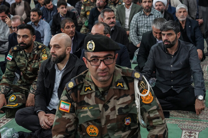 حضور رئیس ستاد اجرایی فرمان امام در مراسم گرامیداشت شهدای خدمت در تبریز