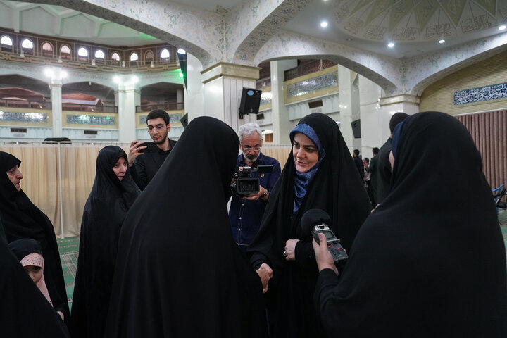 حضور رئیس ستاد اجرایی فرمان امام در مراسم گرامیداشت شهدای خدمت در تبریز