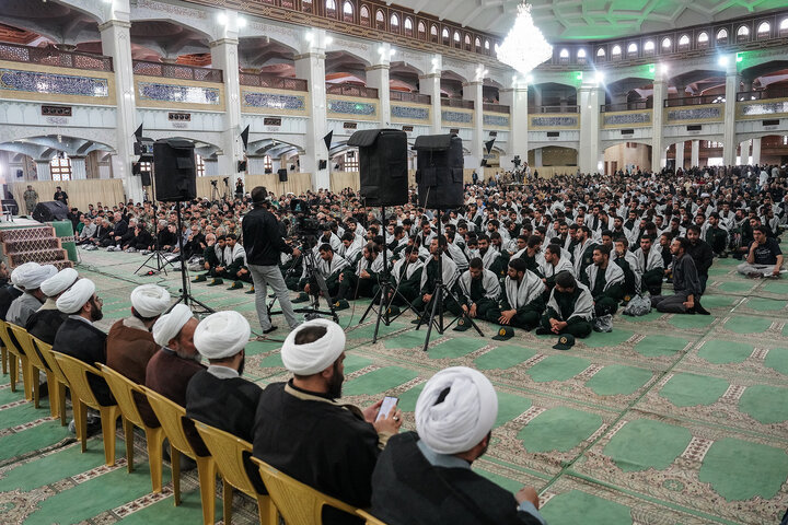 حضور رئیس ستاد اجرایی فرمان امام در مراسم گرامیداشت شهدای خدمت در تبریز