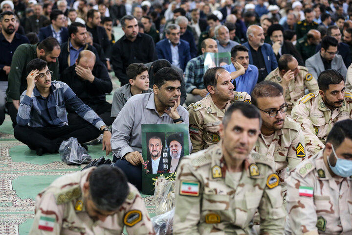 حضور رئیس ستاد اجرایی فرمان امام در مراسم گرامیداشت شهدای خدمت در تبریز