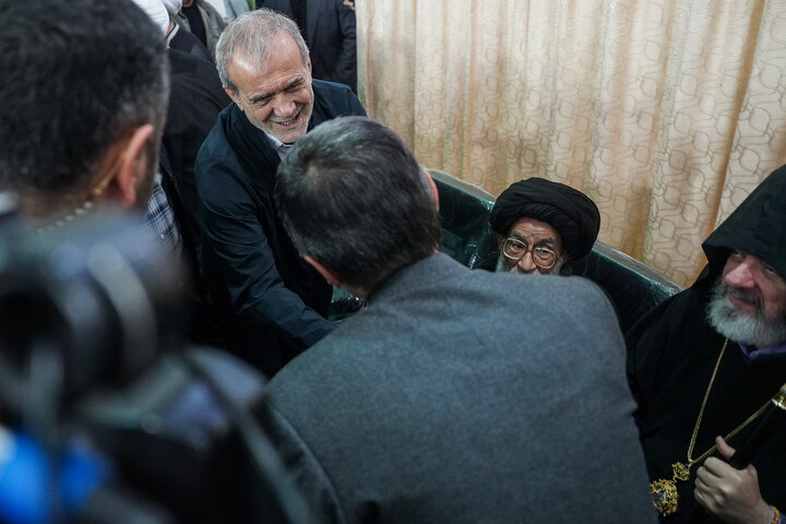 حضور رئیس ستاد اجرایی فرمان امام در مراسم گرامیداشت شهدای خدمت در تبریز