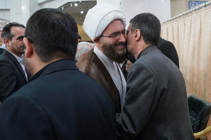 حضور رئیس ستاد اجرایی فرمان امام در مراسم گرامیداشت شهدای خدمت در تبریز