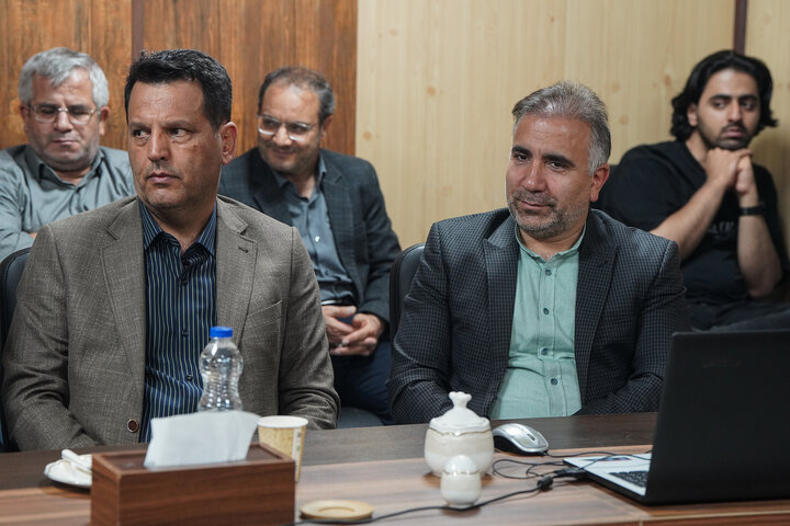 دیدار رئیس ستاد اجرایی فرمان امام با کارکنان ستاد اجرایی فرمان امام در استان آذربایجان شرقی