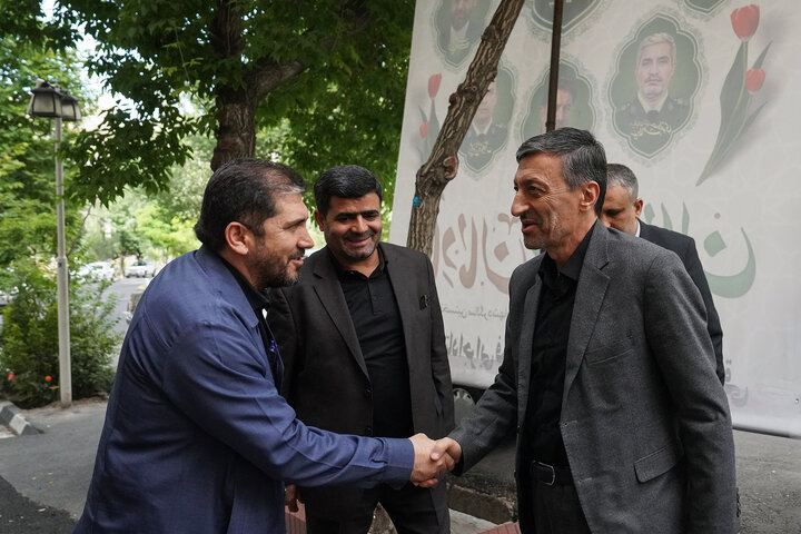 دیدار رئیس ستاد اجرایی فرمان امام با کارکنان ستاد اجرایی فرمان امام در استان آذربایجان شرقی