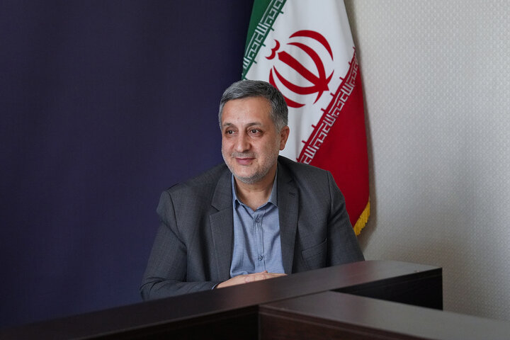 جلسه سید پرویز فتاح رئیس ستاد اجرایی فرمان امام با مدیران ستاد اجرایی فرمان امام در استان آذربایجان غربی