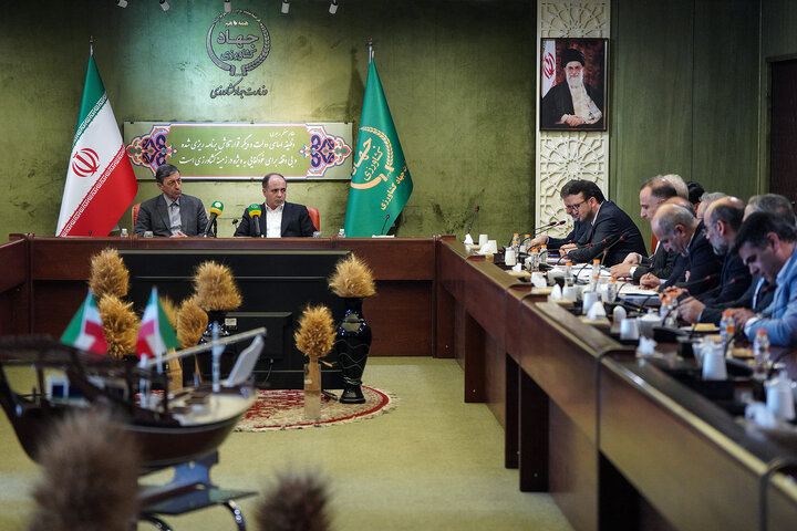 امضای تفاهم‌نامه‌های همکاری فى‌مابین ستاد اجرایی فرمان امام و وزارت جهاد کشاورزی
