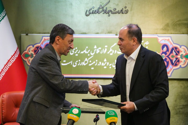 امضای ۲ تفاهم‌نامه جدید میان ستاد اجرایی فرمان امام و وزارت جهاد کشاورزی با هدف افزایش تولید برنج و گوشت در کشور