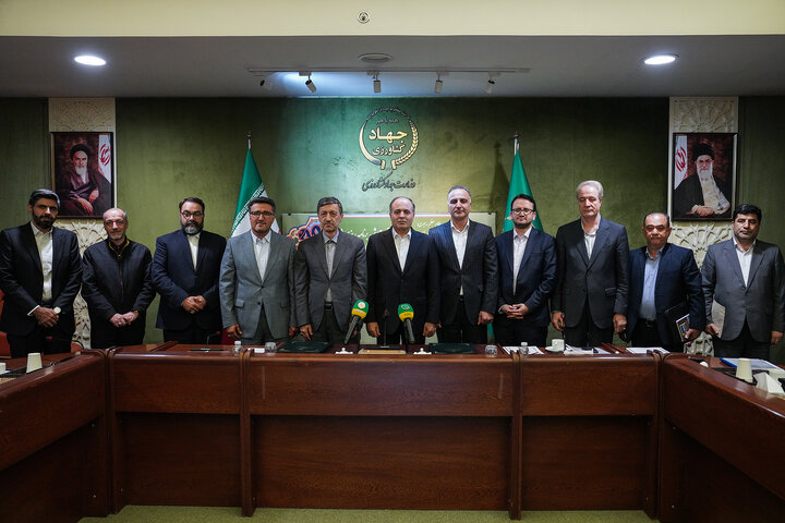 امضای تفاهم‌نامه‌های همکاری فى‌مابین ستاد اجرایی فرمان امام و وزارت جهاد کشاورزی
