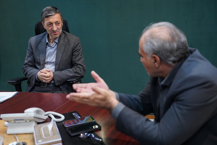 دیدار جهانبخش قلاوند نماینده مردم اندیمشک در مجلس شورای اسلامی با رئیس ستاد اجرایی فرمان امام