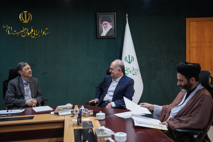 دیدار رستگار یوسفی نماینده مردم پاوه و سید جواد حسینی کیا نماینده مردم سنقر در مجلس شورای اسلامی با رئیس ستاد اجرایی فرمان امام