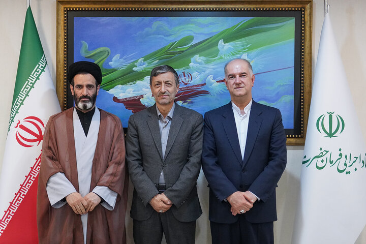 دیدار رستگار یوسفی نماینده مردم پاوه و سید جواد حسینی کیا نماینده مردم سنقر در مجلس شورای اسلامی با رئیس ستاد اجرایی فرمان امام