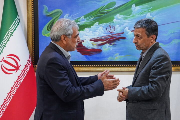 دیدار تعدادی از نمایندگان مجلس با رئیس ستاد اجرایی فرمان امام