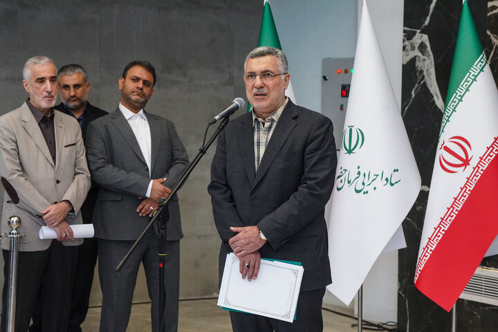 آیین رونمایی از ٢٣ محصول دارویی جدید در گروه سلامت و دارویی برکت