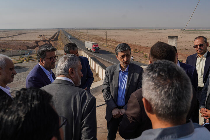 بازدید رئیس ستاد اجرایی فرمان امام از مجتمع‌های شرکت زرین کشت پایدار