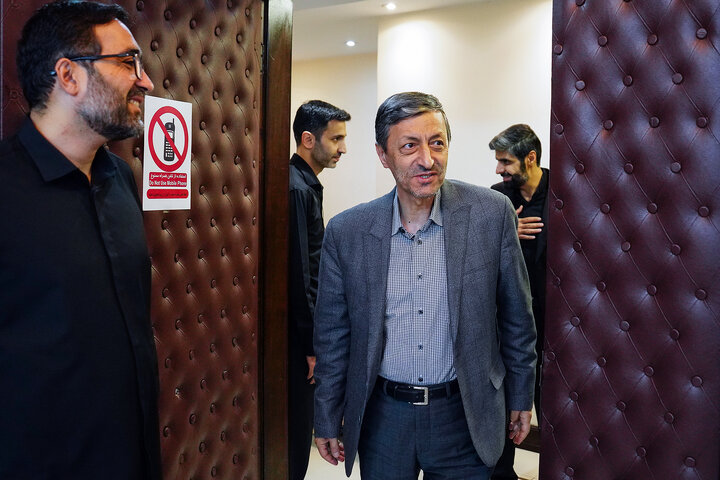 جلسه شورای هماهنگی اربعین ۱۴۰۴ در ستاد اجرایی فرمان امام