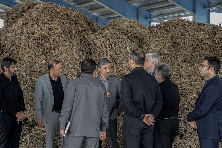 سفر استانی رئیس ستاد اجرایی فرمان امام به استان فارس