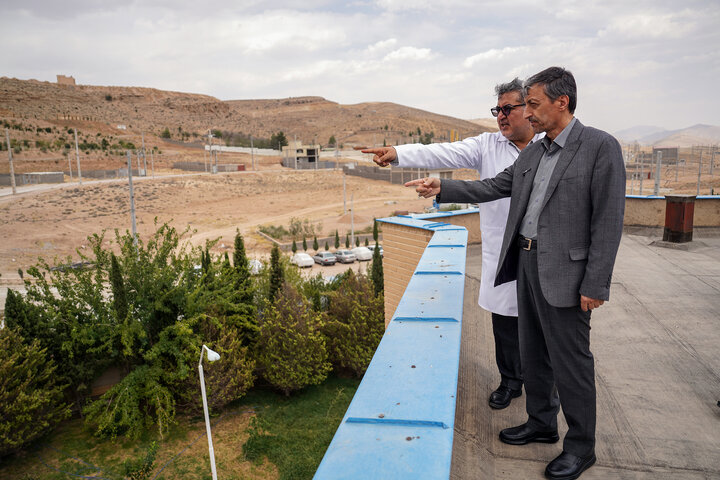 سفر استانی رئیس ستاد اجرایی فرمان امام به استان فارس