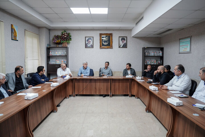 سفر استانی رئیس ستاد اجرایی فرمان امام به استان فارس