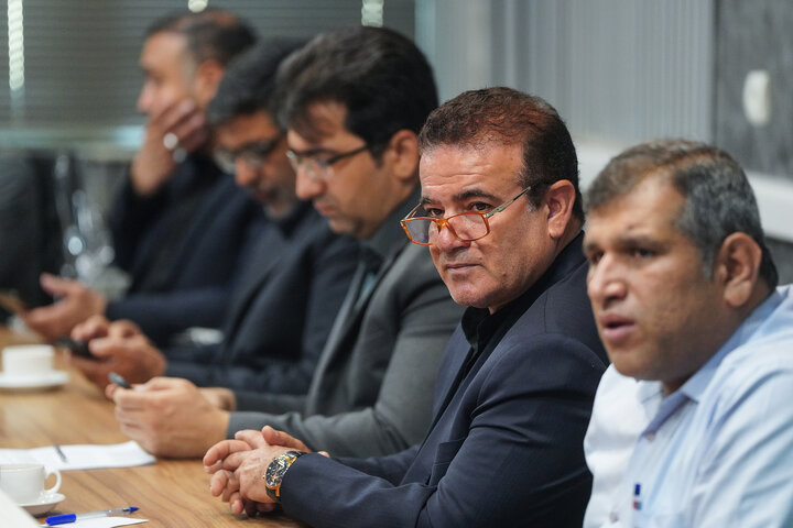 سفر استانی رئیس ستاد اجرایی فرمان امام به استان فارس