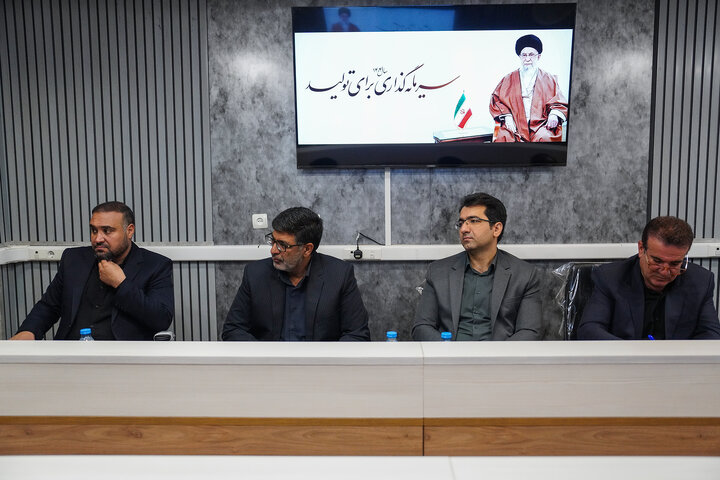 سفر استانی رئیس ستاد اجرایی فرمان امام به استان فارس