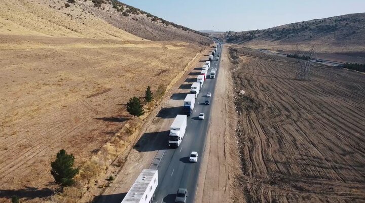 ویدئو/ اعزام و استقرار بیمارستان سیار ۹۲ تخت‌خوابی برکت در عمود ۹۸۹