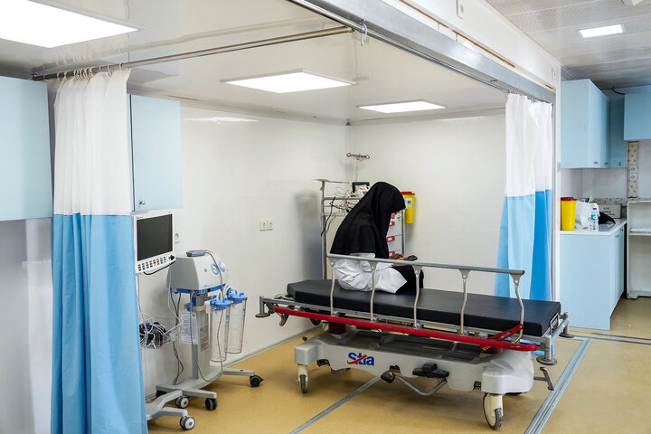 بازدید فتاح از روند خدمت‌رسانی ستاد اجرایی فرمان امام در مرز مهران