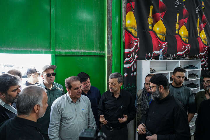 بازدید فتاح از روند خدمت‌رسانی ستاد اجرایی فرمان امام در مرز مهران