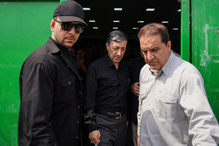 بازدید فتاح از روند خدمت‌رسانی ستاد اجرایی فرمان امام در مرز مهران