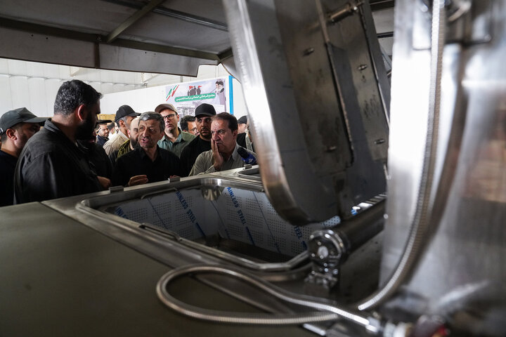 بازدید فتاح از روند خدمت‌رسانی ستاد اجرایی فرمان امام در مرز مهران