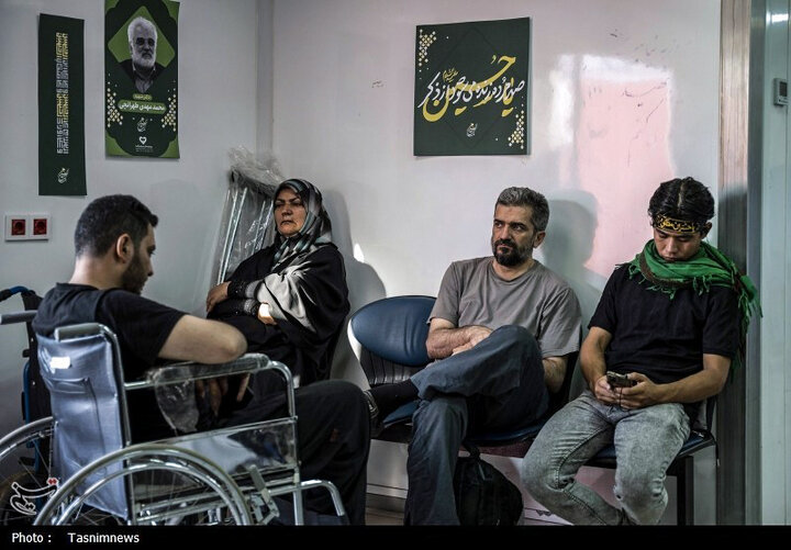 از نگاه رسانه/ خدمت‌رسانی بیمارستان سیار برکت در عمود ۹۸۹ به زائران اربعین حسینی