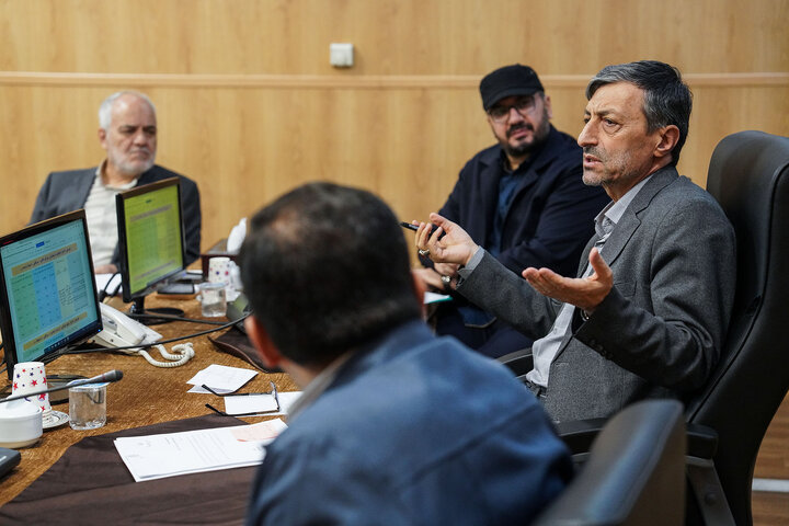 جلسه هیئت مدیره سازمان اموال و املاک با حضور رئیس ستاد اجرایی فرمان امام